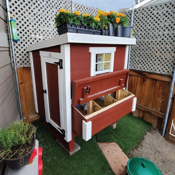 Chicken Coop, Medium Sized Coop for 10 chickens, Red Painted Chicken Coop, Wooden Chicken Coop, DIY Chicken Coop, USA Made Chicken Coop, Assemble Chicken Coop,