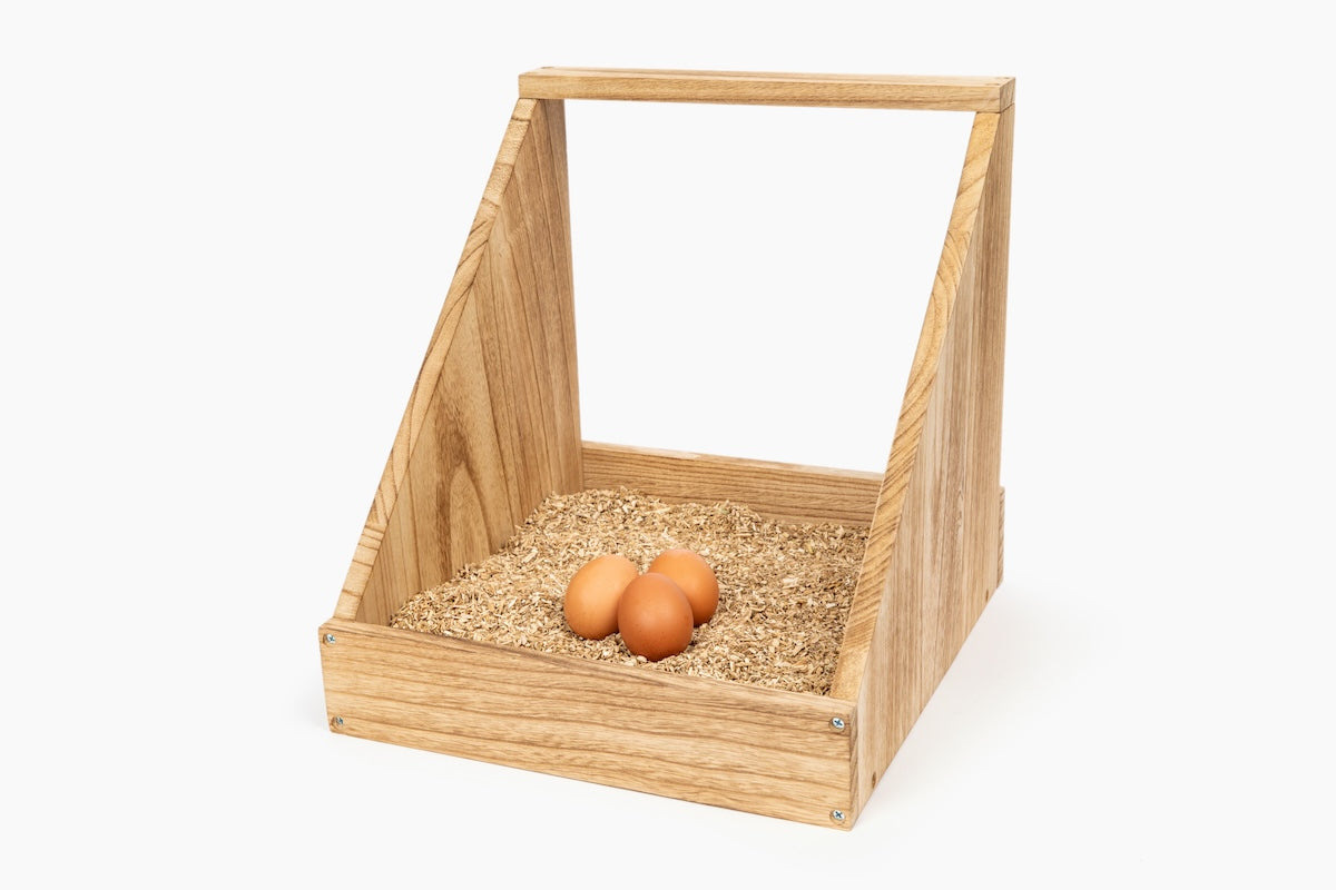 mile four hemp bedding for chickens, hemp bedding, hemp bedding for chicken coop bulk, hemp bedding for chicken coop, hemp animal bedding, eco friendly bedding, hemp pet bedding