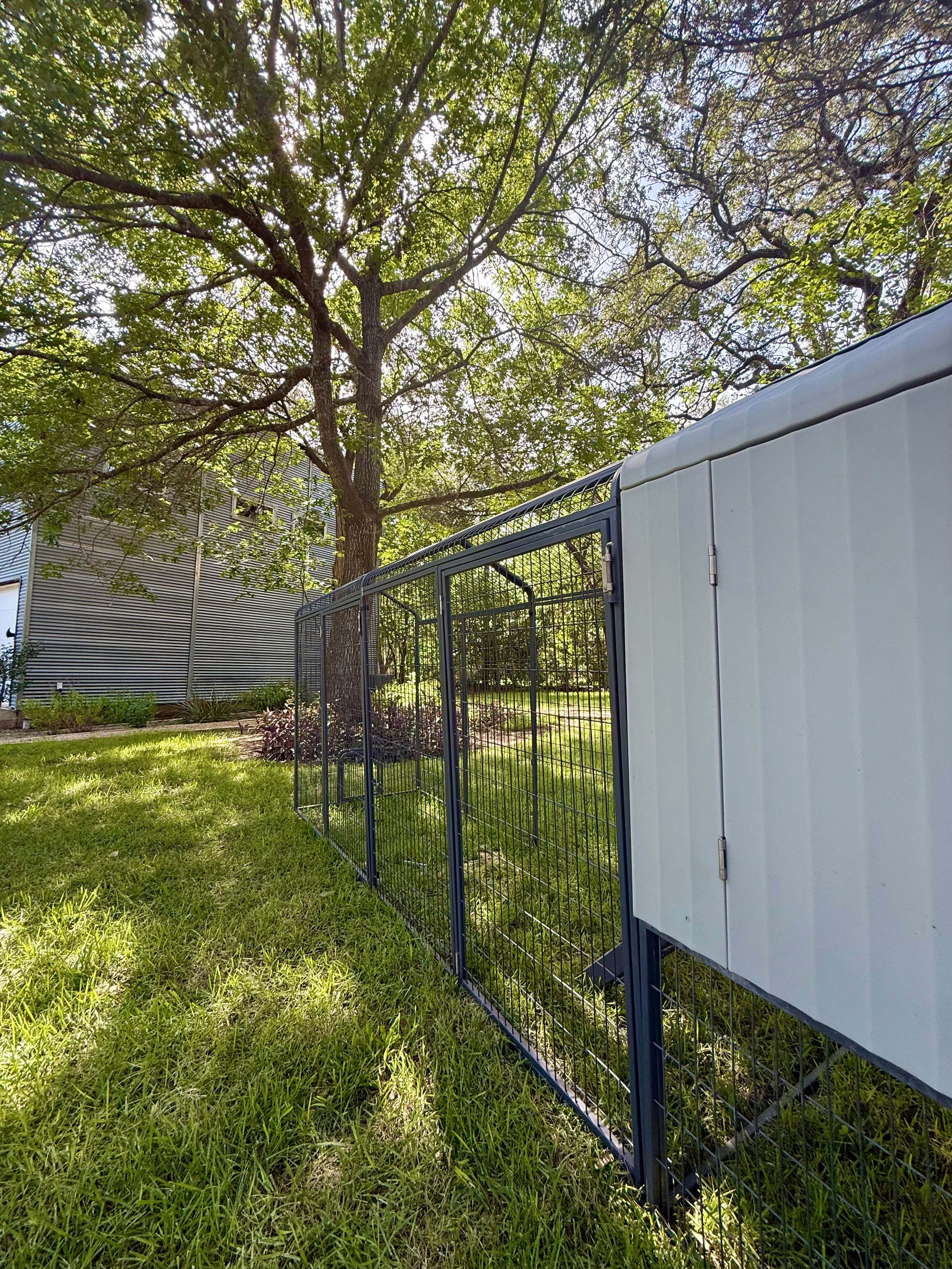 The Smart Coop, The Smart Coop Base, Smart Chicken Coop, AI Chicken Coop, Automated Chicken Coop, Smart Chicken Coop App